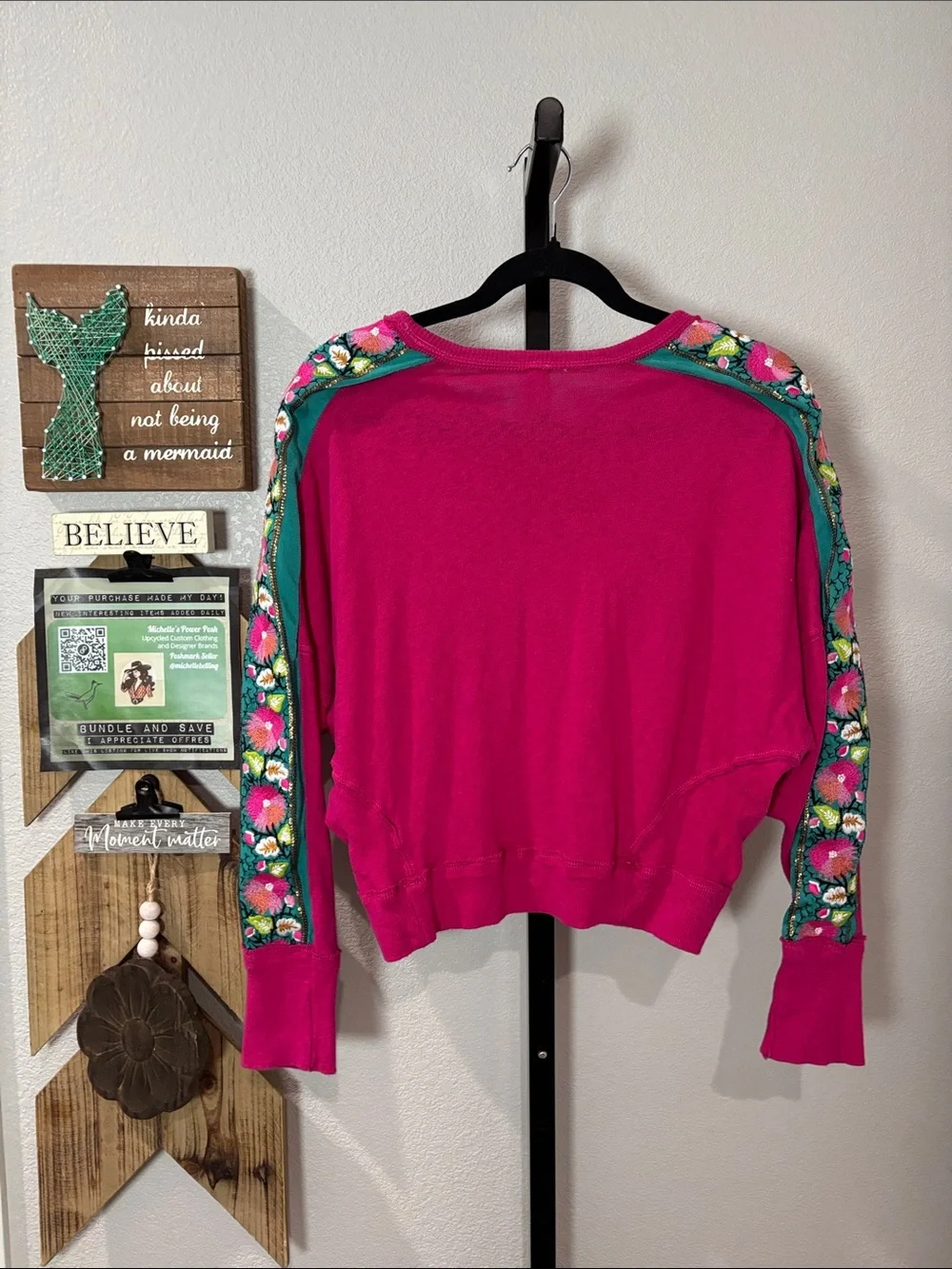 Free People metal tag Hot Pink Sweatshirt with Teal Floral Embroidered Sleeves